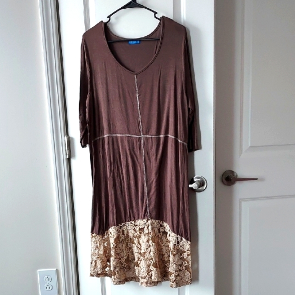 Astee Brown and Tan Dress with Lace Hem Xl